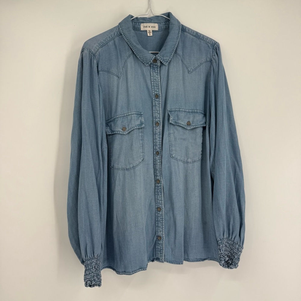 Cloth & Stone Chambray Button Up Shirt 2X Denim Boho Collared Smocked Cuffs - Picture 10 of 10